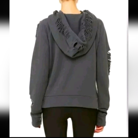 ALO YOGA Women's Dark Gray Ripped Distressed Hoodie Sweatshirt! Size M - Picture 2 of 5